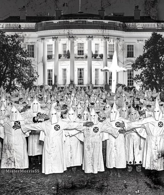 KKK at the 'white house'